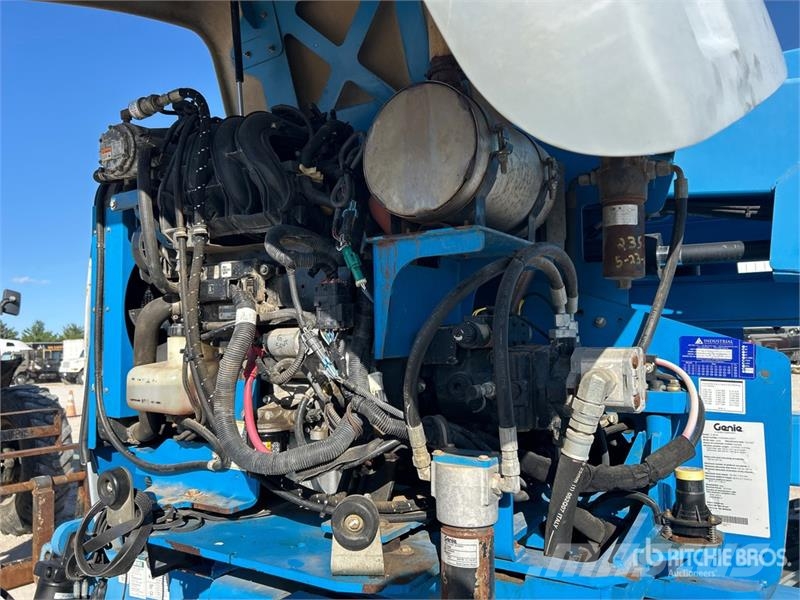 Genie Z45/25 4WD Dual Fuel Articulating Boom Lift Articulated boom lifts