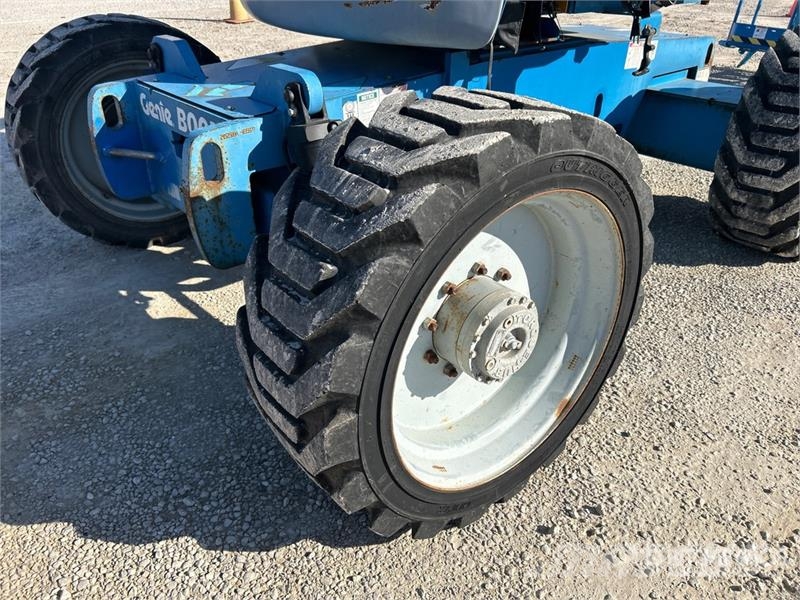 Genie Z45/25 4WD Dual Fuel Articulating Boom Lift Articulated boom lifts