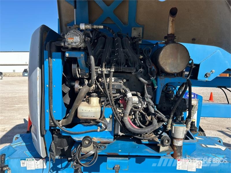 Genie Z45/25 4WD Dual Fuel Articulating Boom Lift Articulated boom lifts
