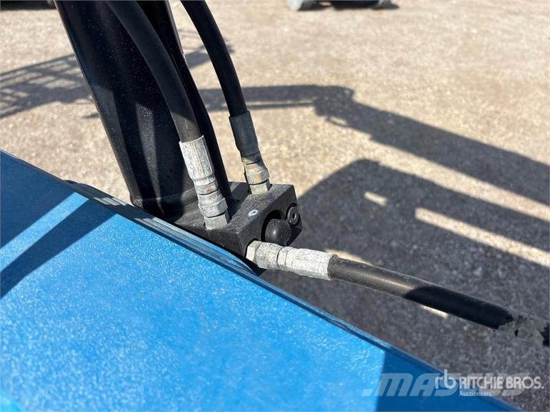 Genie Z45/25 4WD Electric Articulating Boom Lift رافعات سلة مفصلية