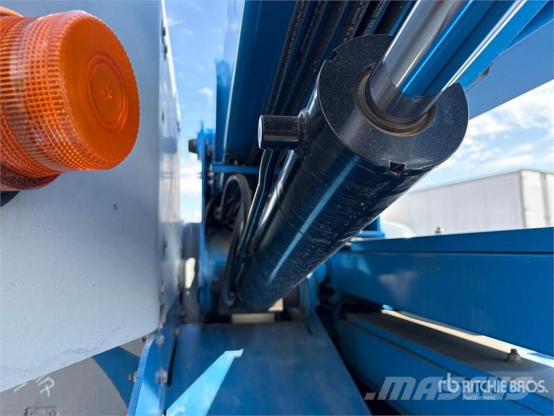 Genie Z45/25 4WD Electric Articulating Boom Lift رافعات سلة مفصلية