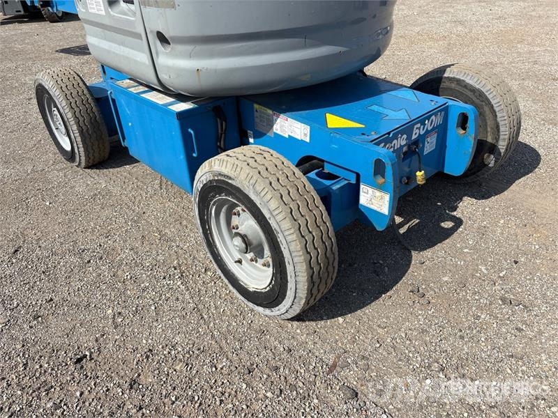 Genie Z45/25 4WD Electric Articulating Boom Lift رافعات سلة مفصلية