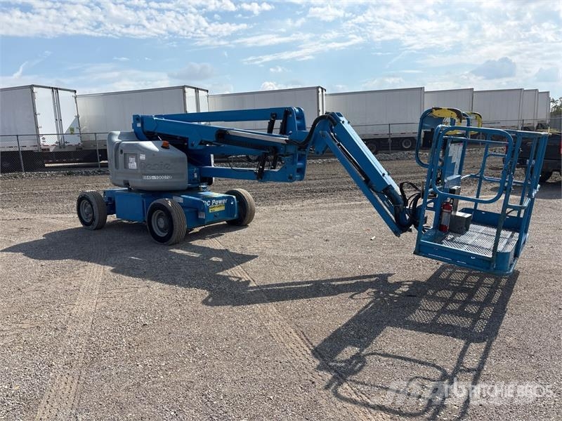 Genie Z45/25 4WD Electric Articulating Boom Lift رافعات سلة مفصلية