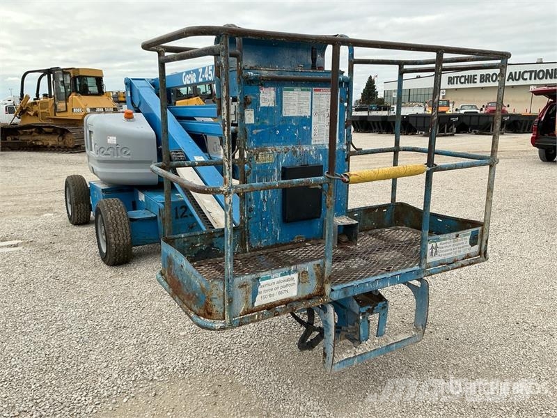 Genie Z45/25 Electric Articulating Boom Lift ブームリフト 屈伸型