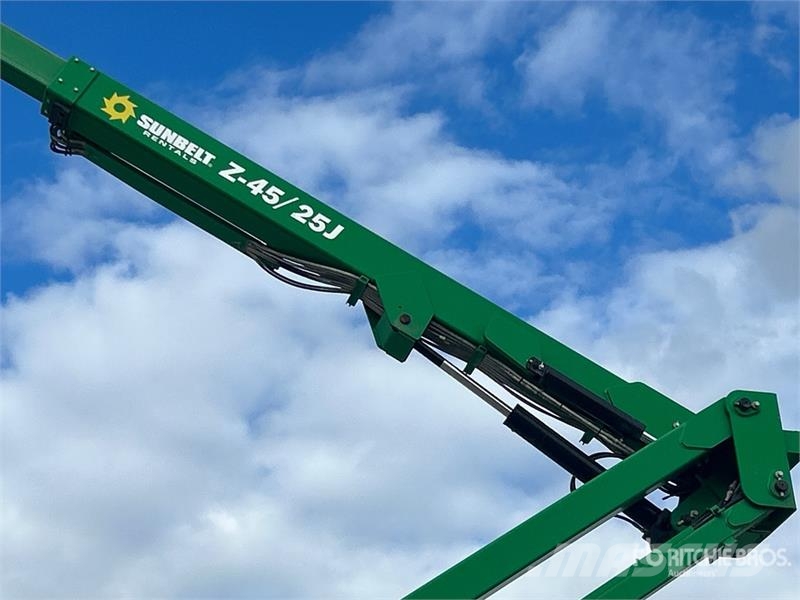 Genie Z45/25JRT 4WD Diesel Articulating Boom Lift Knikarmhoogwerkers