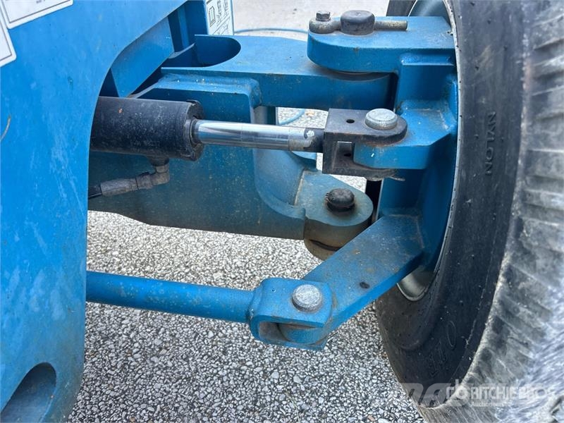 Genie Z4525J 2WD Electric Articulating Boom Lift Коленчатые подъемники