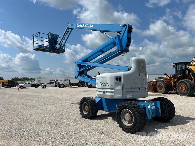 Genie Z6034 4WD Diesel Articulating Boom Lift Piattaforme a braccio articolato