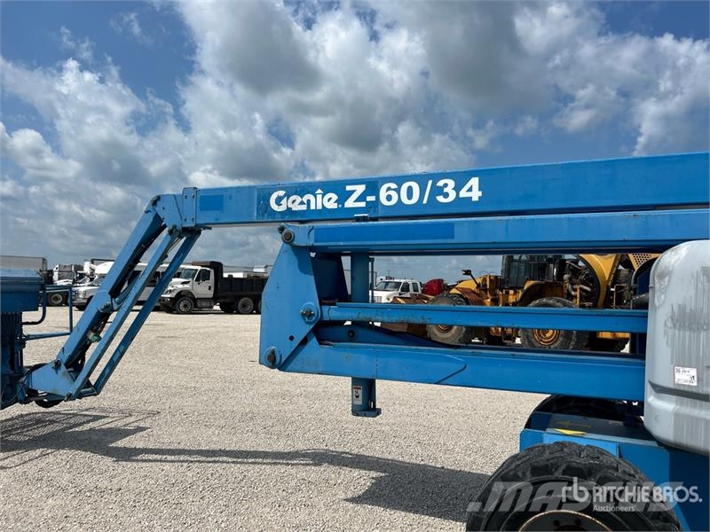 Genie Z6034 4WD Diesel Articulating Boom Lift Piattaforme a braccio articolato