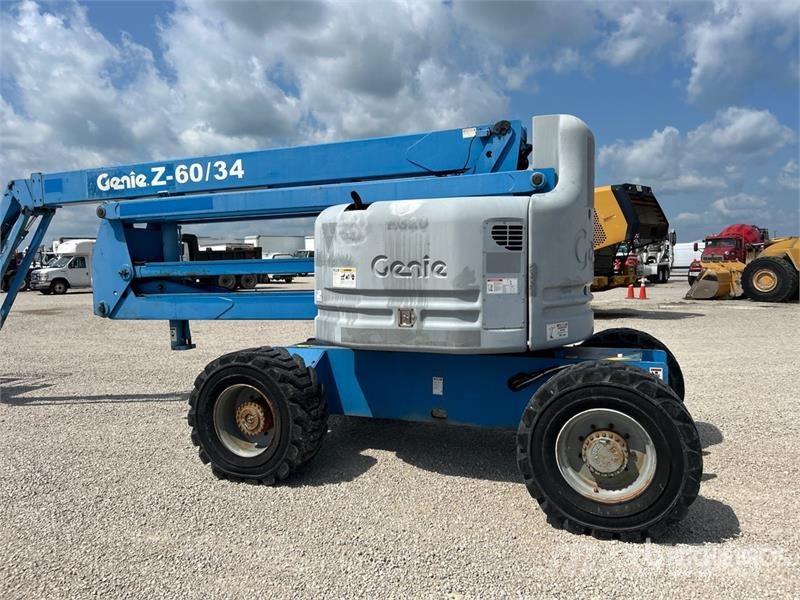 Genie Z6034 4WD Diesel Articulating Boom Lift Piattaforme a braccio articolato