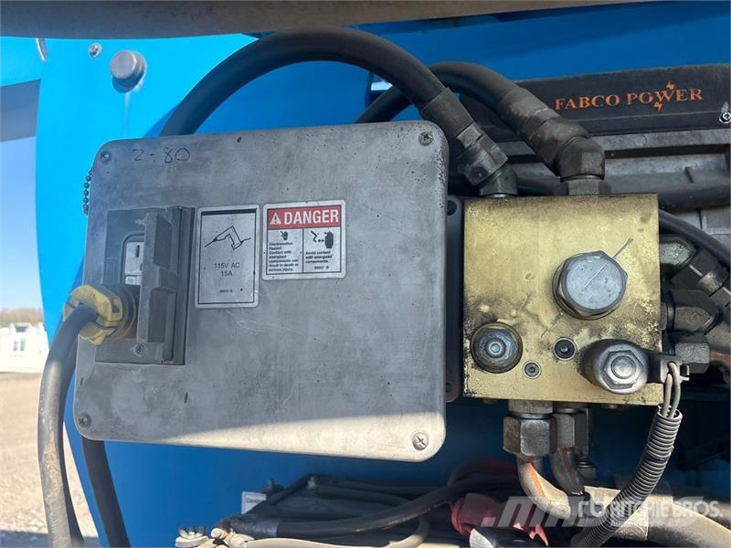 Genie Z80/60 4WD Diesel Articulating Boom Lift Gelenkteleskoparbeitsbühnen