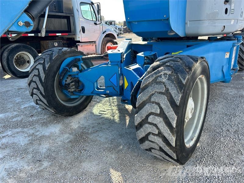 Genie ZX-135/70 4WD Diesel Articulating Boom Lift Plataformas elevatórias articuladas