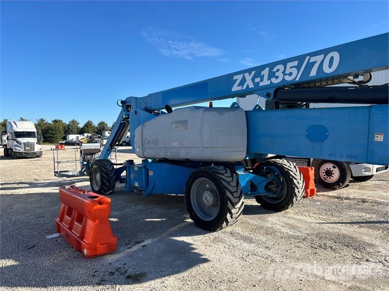 Genie ZX-135/70 4WD Diesel Articulating Boom Lift Plataformas elevatórias articuladas
