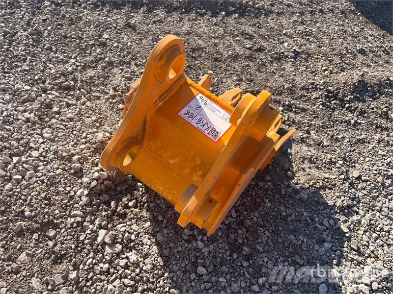 GIYI 12 in Excavator Bucket - Fits Cat 303 (Unused Schaufeln