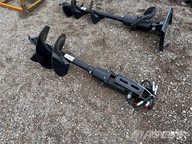  GIYI 18 in Excavator Auger - Fits Cat 305 (Unused) Vrtacie stroje