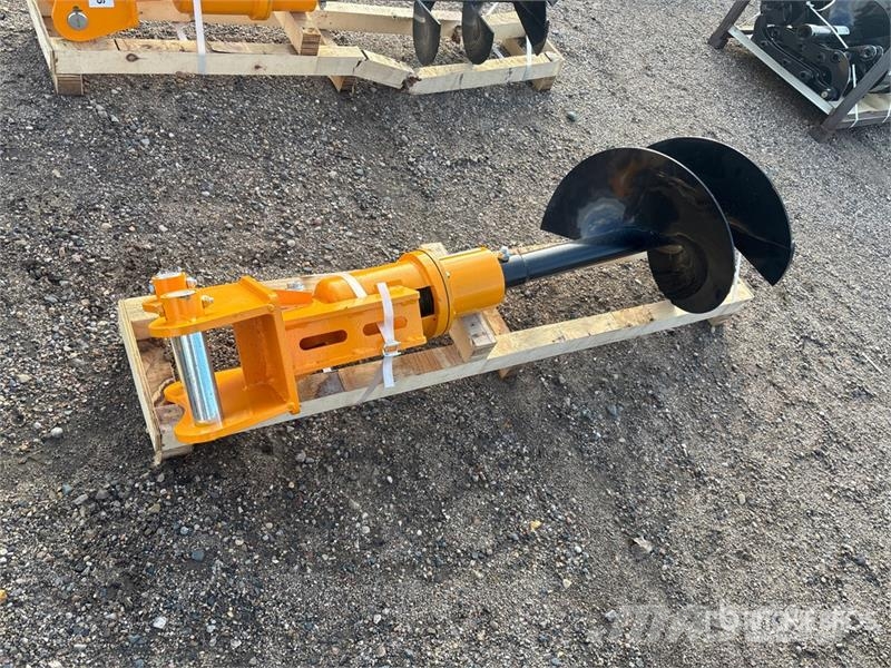 GIYI 19 in Excavator Auger - Fits Cat 303 (Unused) مثاقيب