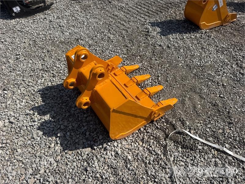 GIYI 24 in Digging Excavator Bucket - Fits Cat 303 Buckets