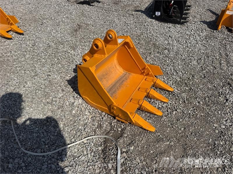 GIYI 24 in Digging Excavator Bucket - Fits Cat 303 Buckets