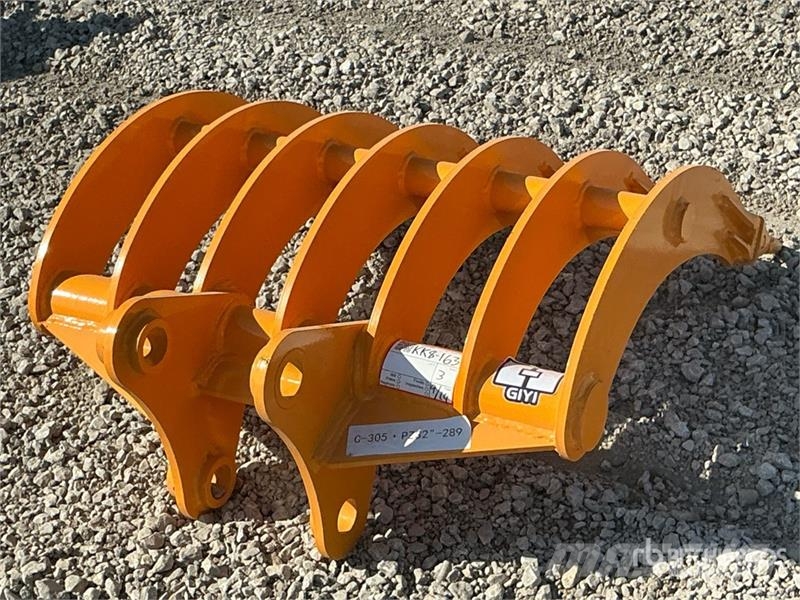 GIYI 32 in Excavator Rake (Unused) Rakes and tedders