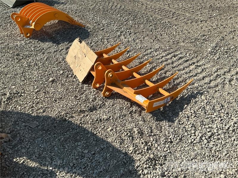  GIYI 46 in Excavator Rake (Unused) Vaalutid ja kaarutid