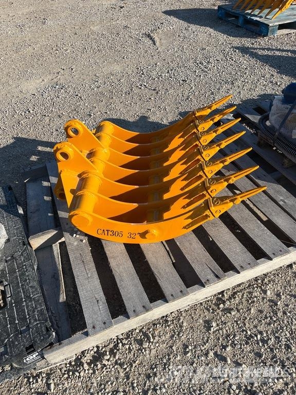 GIYI Excavator Rake - Fits Cat 305 (Unused) Rastrilladoras y rastrilladoras giratorias