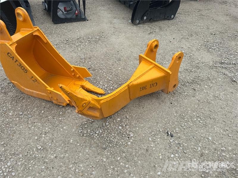  GIYI Excavator Ripper - Fits Cat 307 (Unused) Scarificatori