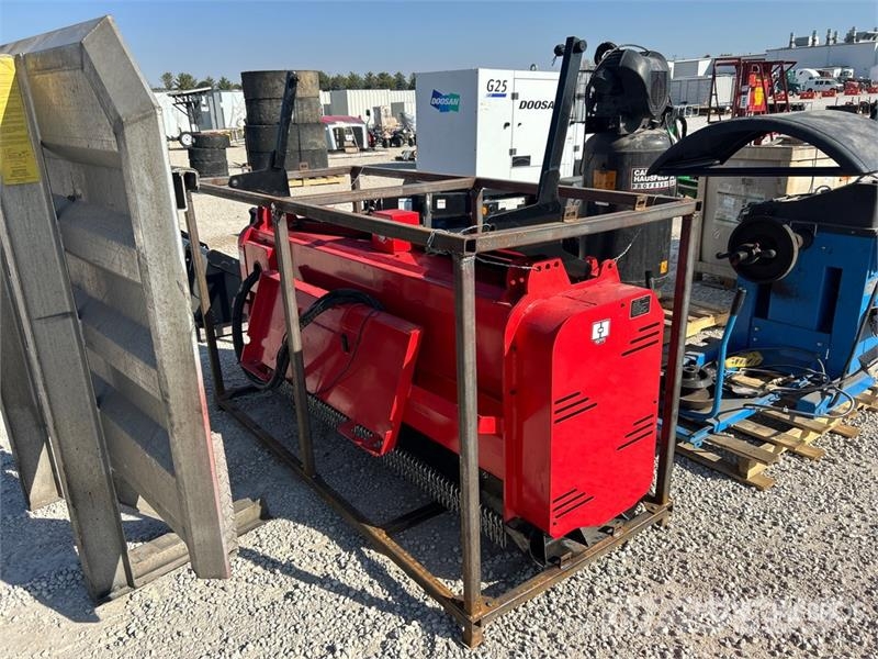  GIYI GY-72pro 72 in Skid Steer Mulcher (Unused) 林業用マルチャー
