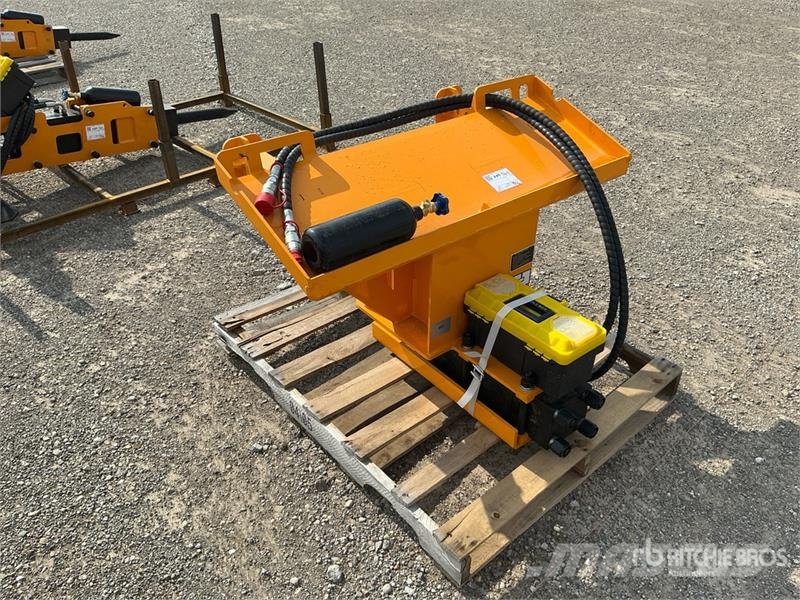 GIYI GY-AP680 Skid Steer Breaker (Unused) 브레이커