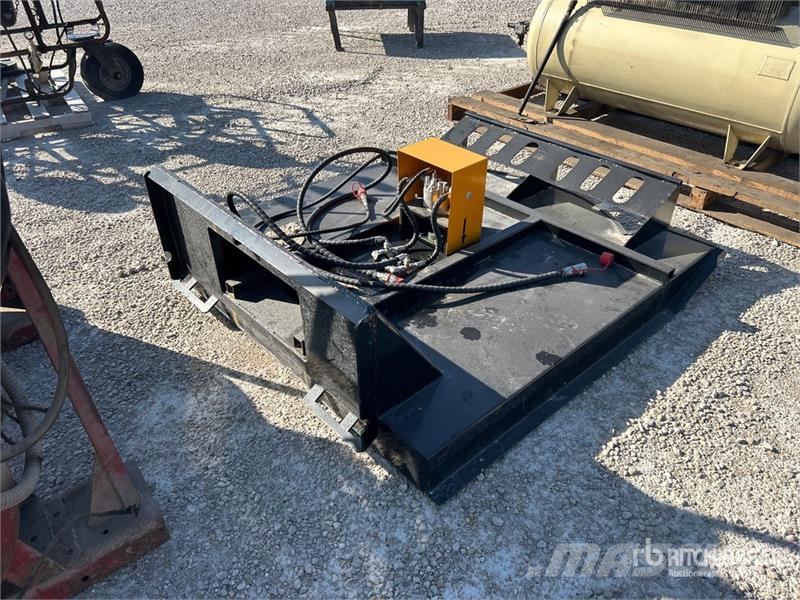 GIYI GY-BC63 60 in Skid Steer Brush Cutter (Unused Piekabināmās pļaujmašīnas