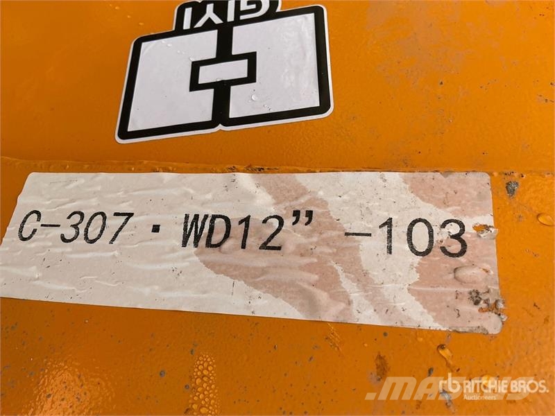 GIYI GY-BK 12 in Excavator Bucket - Fits Cat 307 ( Kašike / Korpe