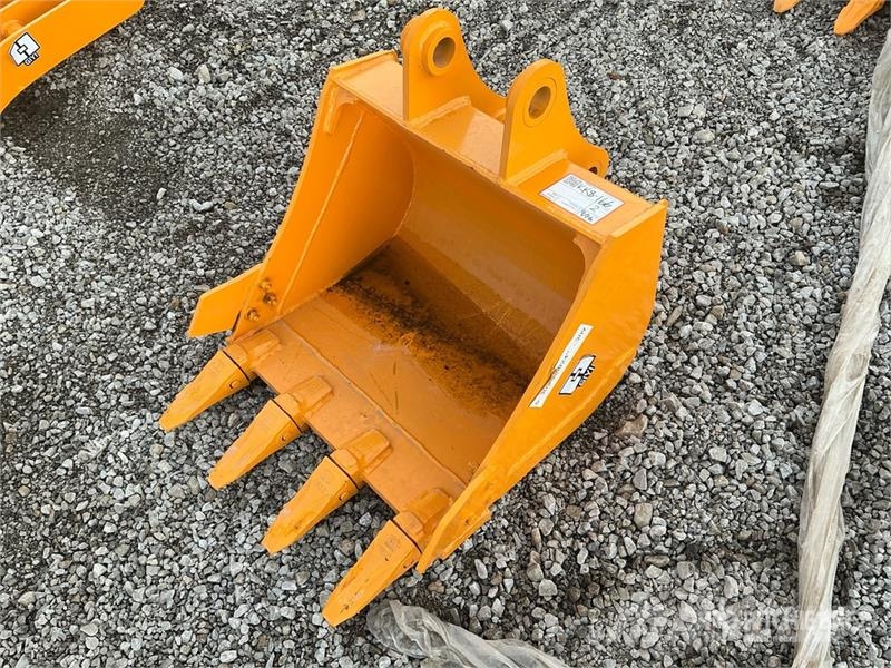 GIYI GY-BK 24 in Digging Excavator Bucket - Fits C Žlice