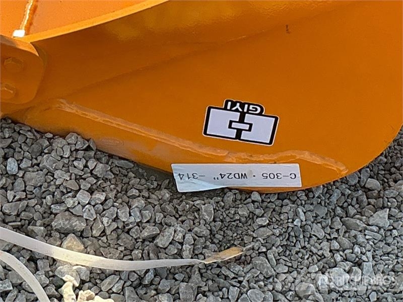  GIYI GY-BK 24 in Digging Excavator Bucket - Fits C Łyżki do ładowarek