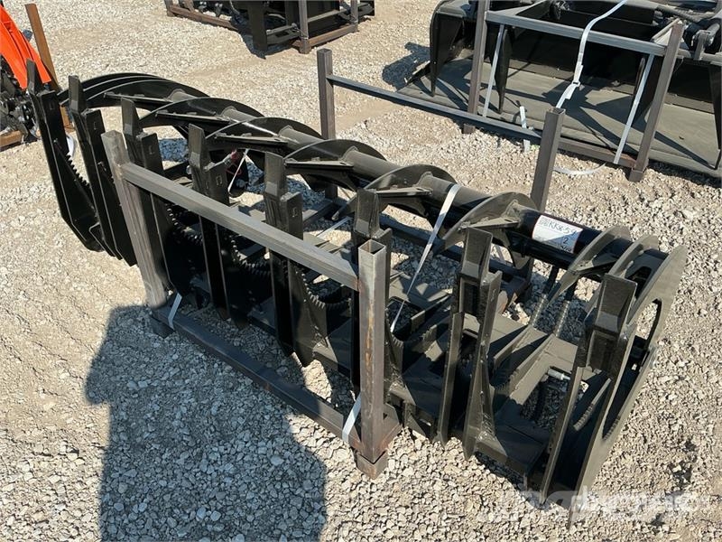  GIYI GY-CLG72 72 in Log Skid Steer Grapple (Unused 집게