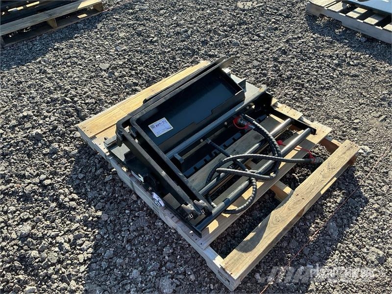 GIYI GY-CYHC 30 in Mini Skid Steer Forks (Unused) フォーク