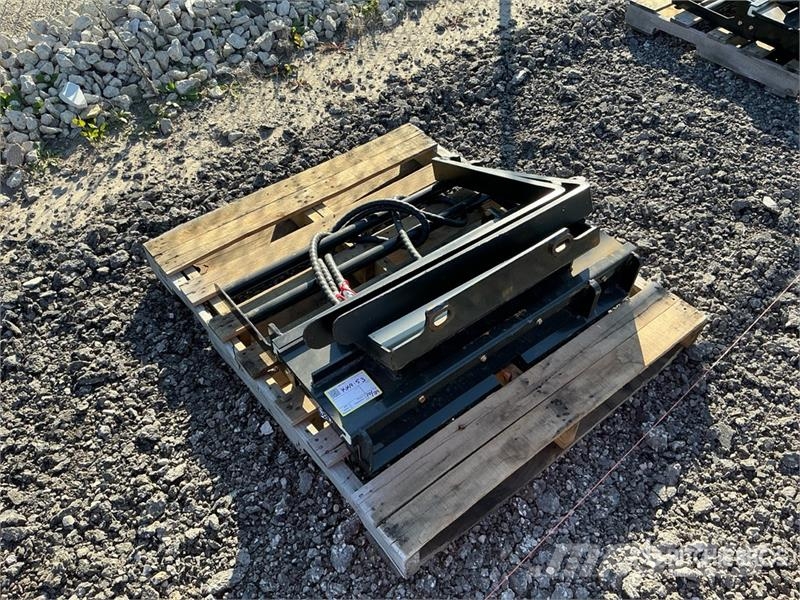 GIYI GY-CYHC 30 in Mini Skid Steer Forks (Unused) フォーク
