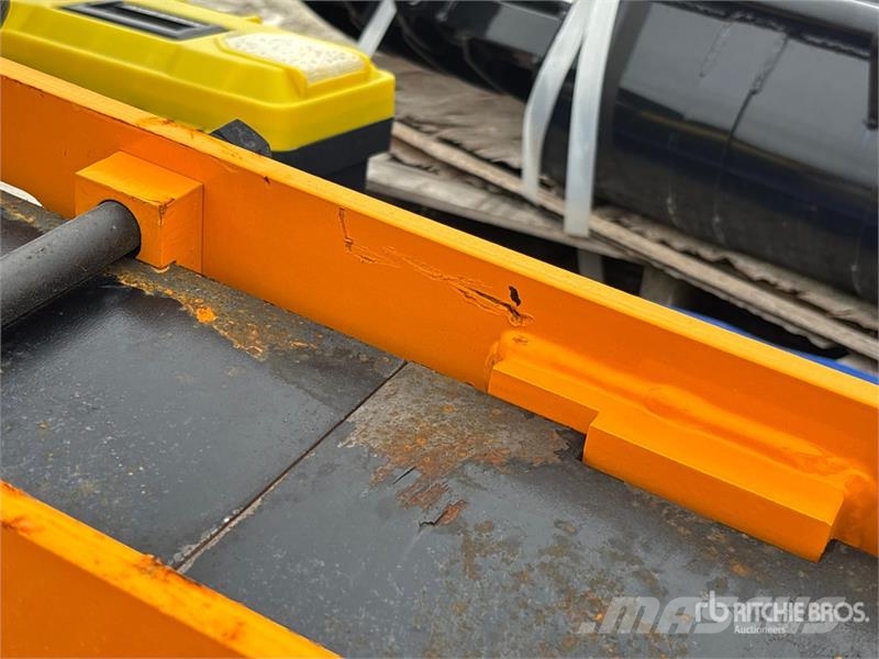 GIYI GY-D680 45 in Skid Steer Post Driver (Unused) Fencing equipment
