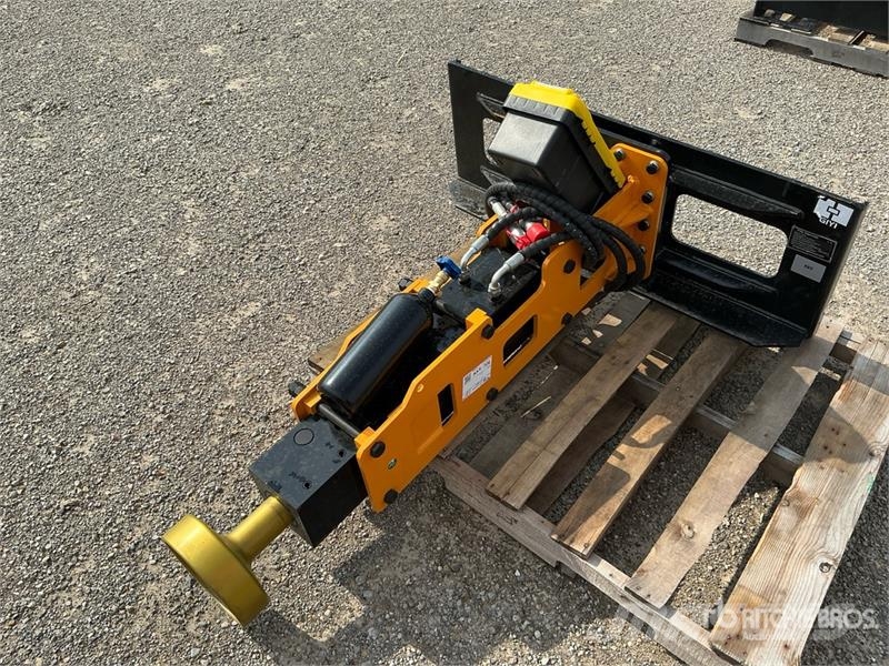  GIYI GY-D680 Skid Steer Post Driver (Unused) Sprzęt ogrodzeniowy