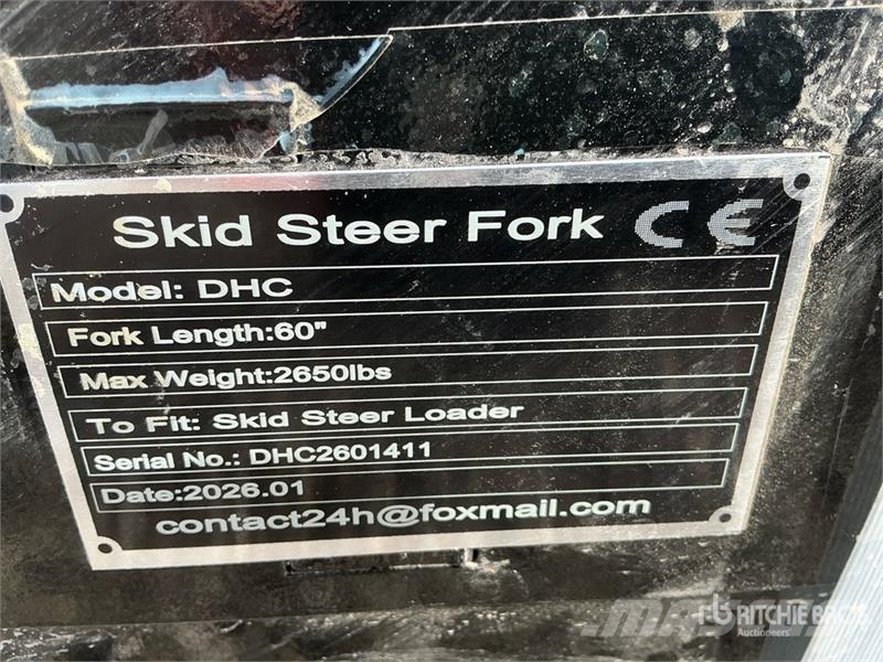  GIYI GY-DHC 59 in Skid Steer Forks (Unused) Gabeln