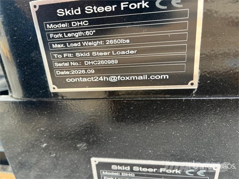 GIYI GY-DHC 59 in Skid Steer Forks (Unused) Forche