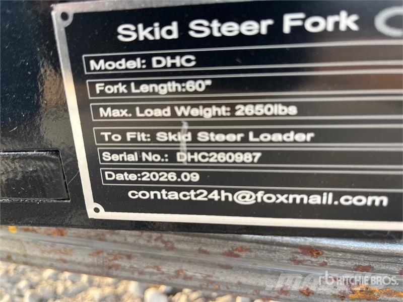 GIYI GY-DHC 59 in Skid Steer Forks (Unused) Forche