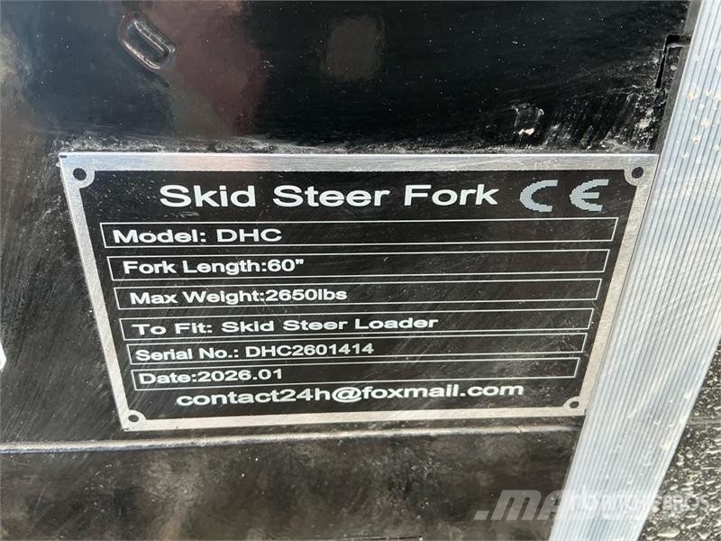 GIYI GY-DHC 59 in Skid Steer Forks (Unused) Gabeln