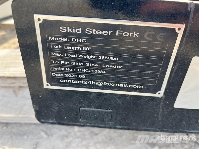 GIYI GY-DHC 59 in Skid Steer Forks (Unused) Forche