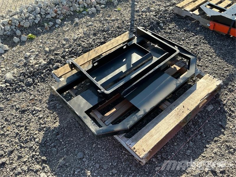 GIYI GY-FR47 29 in Mini Dingo Skid Steer Forks (Un フォーク