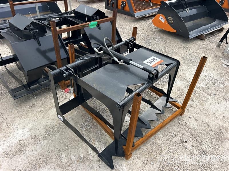 GIYI GY-HWG44 44 in Skeleton Mini Skid Steer Grapp Grapples