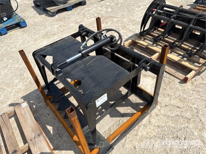 GIYI GY-HWG44 44 in Skeleton Mini Skid Steer Grapp Grijpers