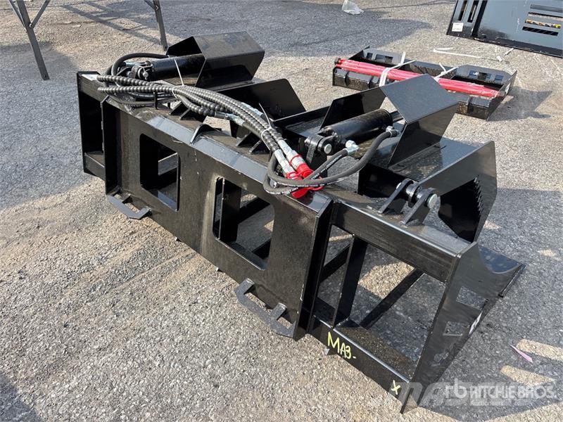 GIYI GY-HWG72 72 in Skeleton Skid Steer Grapple Bu Grijpers