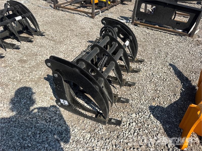GIYI GY-MCLG60 42 in Mini Skid Steer Grapple (Unus Grapples