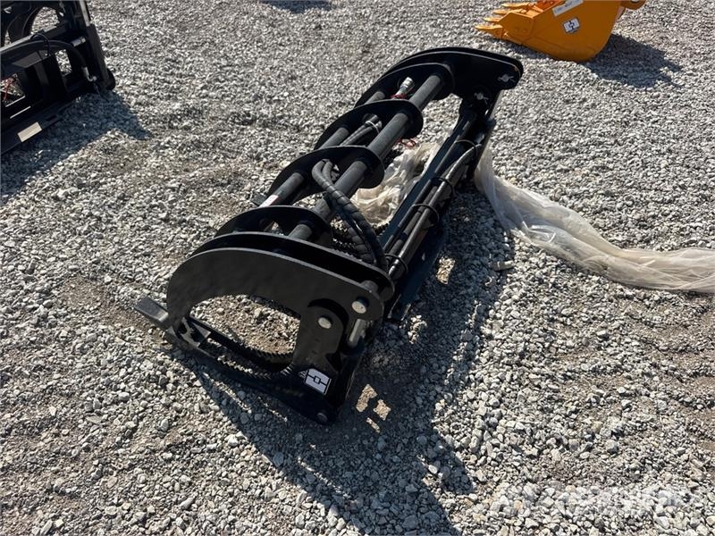 GIYI GY-MCLG60 42 in Mini Skid Steer Grapple (Unus Grapples
