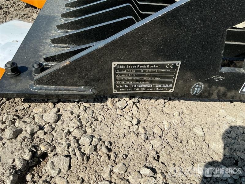 GIYI GY-RB66 66 in Rock Skid Steer Bucket (Unused) Łyżki do ładowarek