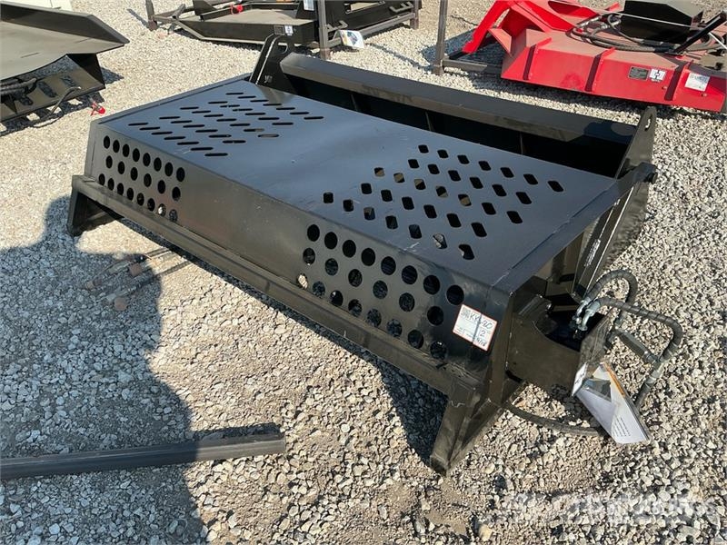 GIYI GY-RR78 78 in Skid Steer Rock Rake (Unused) 기타 부품