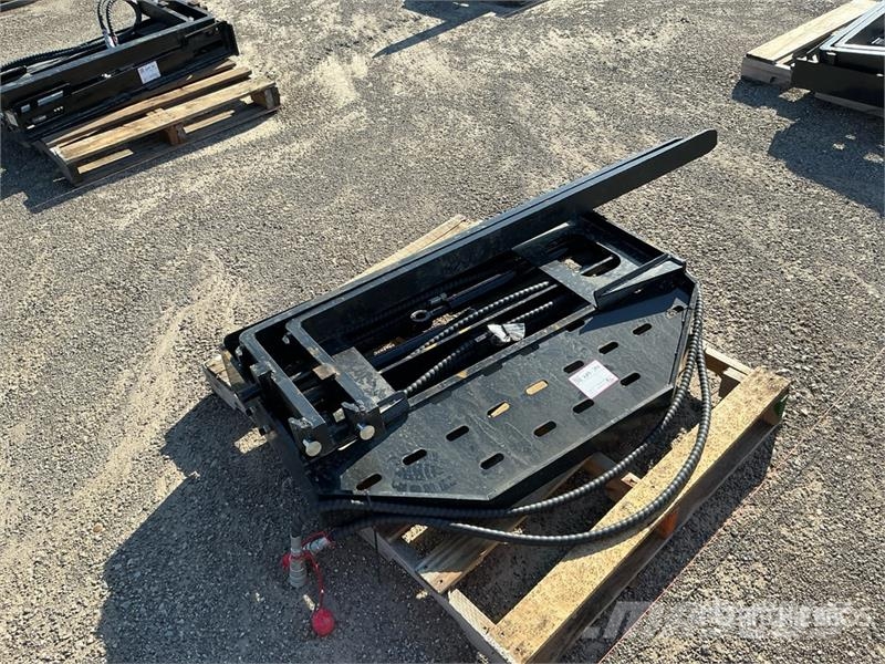 GIYI GY-SF60 60 in Skid Steer Forks (Unused) Vidlica